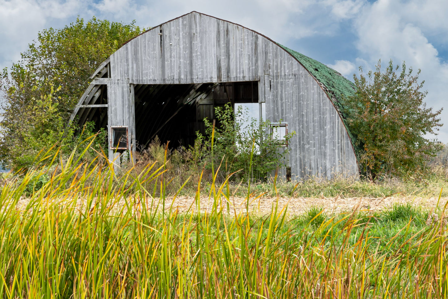 Barn Window Float Frame - Barns
