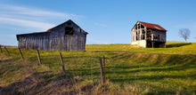 Load image into Gallery viewer, Muscatine County Barns IMG_182307
